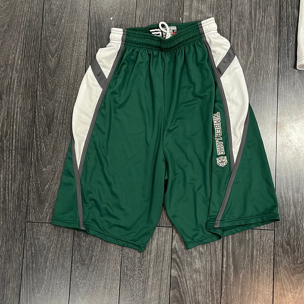 Game gear basketball shorts. Size men’s small.